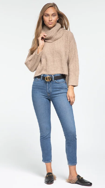 Cropped Turtleneck - Camel