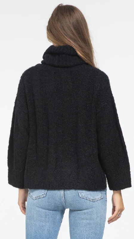 Cropped Turtleneck - Black