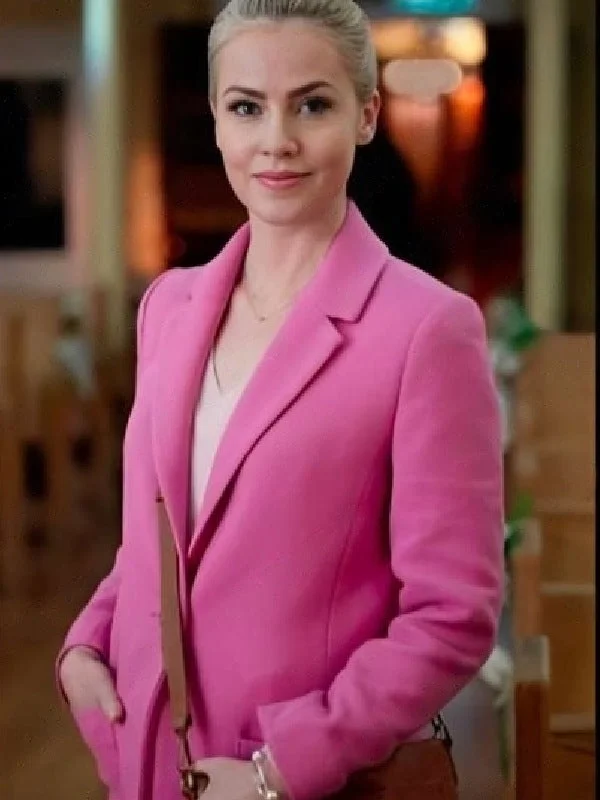 Amanda Schull The Blessing Bracelet Pink Coat