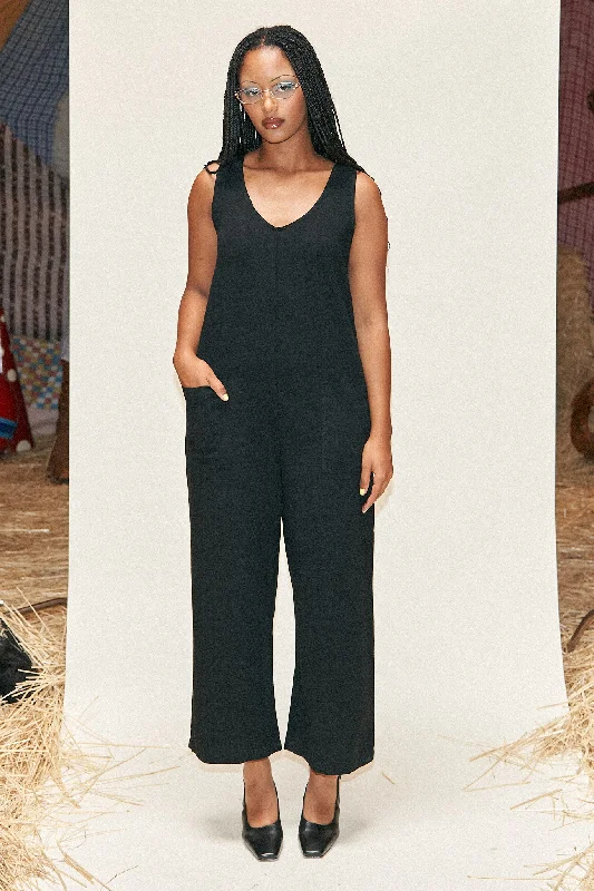 Black Linen Pockets Jumpsuit