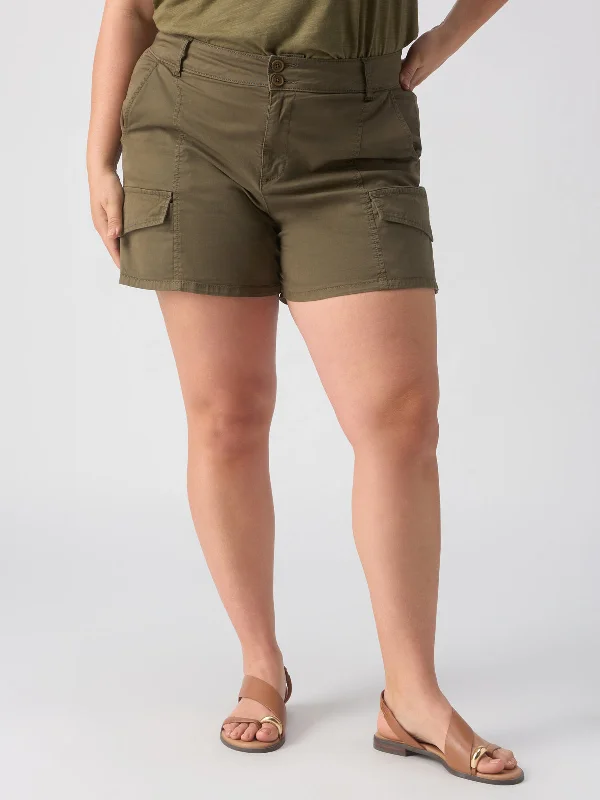 Rebel Standard Rise Short Hiker Green Inclusive Collection